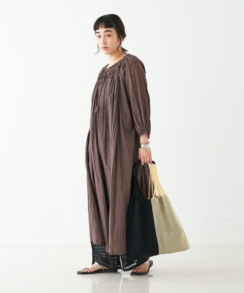 collex(コレックス)の「インド綿2WAYギャサーコットンワンピース(ワンピース・レディース・ブラウン/ネイビー・フリー)」の6枚目の写真