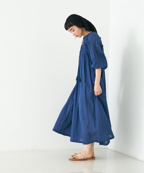collex(コレックス)の「インド綿2WAYギャサーコットンワンピース(ワンピース・レディース・ブラウン/ネイビー・フリー)」の9枚目の写真