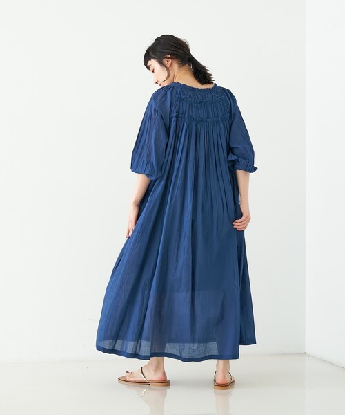 collex(コレックス)の「インド綿2WAYギャサーコットンワンピース(ワンピース・レディース・ブラウン/ネイビー・フリー)」の12枚目の写真
