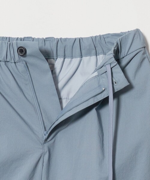 UNITED ARROWS GOLF(ユナイテッドアローズゴルフ)の「メンズ ピンチェック ショートパンツ(その他パンツ・メンズ・ライトブルー/ネイビー・M/L/XL)」の17枚目の写真
