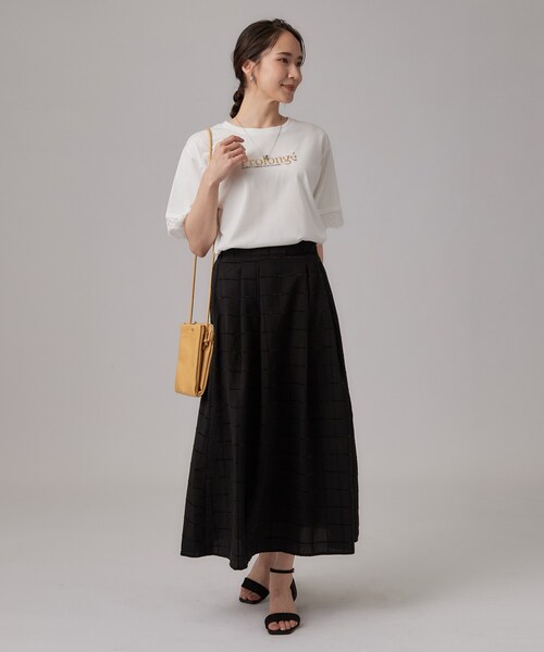 SHOO・LA・RUE(シューラルー)の「【セットアップ可/S-LL】モールチェックで上品に タックフレアスカート(スカート・レディース・ベージュ/ブラック/ブラウン系その他・01/02/03/04)」の8枚目の写真