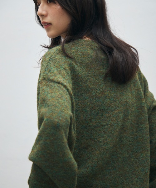 UNDERSTATEMENTs(アンダーステイトメント)の「【ユニセックス】配色Vネックステッチニット(ニット/セーター・メンズ・チャコールグレー/グリーン/ネイビー・MEDIUM/LARGE)」の18枚目の写真