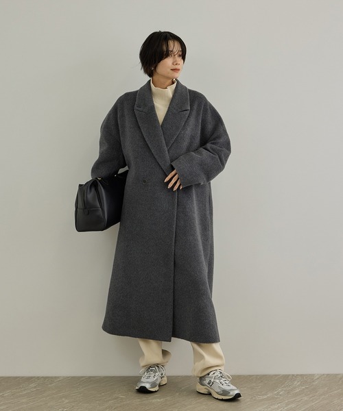 SALON adam et rope'(サロン アダム エ ロペ)の「MTR アルパカシャギーロングコート / 軽量(チェスターコート・レディース・キャメル/チャコールグレー・FREE)」の3枚目の写真