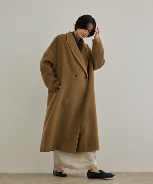 SALON adam et rope'(サロン アダム エ ロペ)の「MTR アルパカシャギーロングコート / 軽量(チェスターコート・レディース・キャメル/チャコールグレー・FREE)」の19枚目の写真