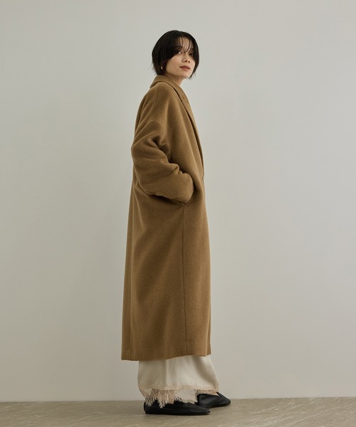 SALON adam et rope'(サロン アダム エ ロペ)の「MTR アルパカシャギーロングコート / 軽量(チェスターコート・レディース・キャメル/チャコールグレー・FREE)」の20枚目の写真