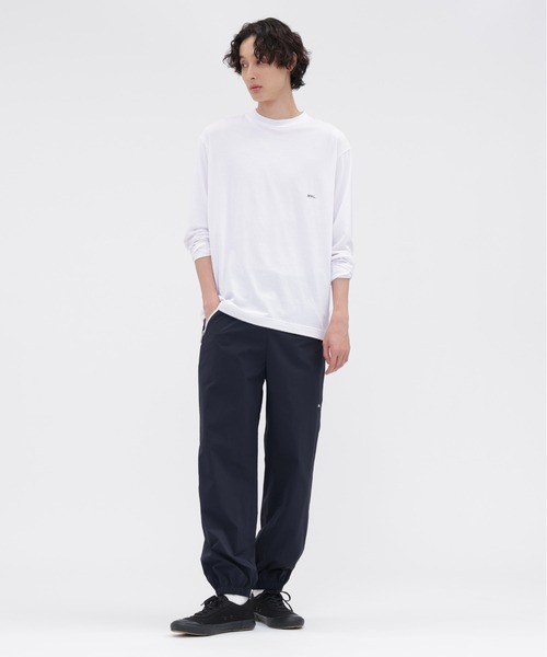MHL.(エムエイチエル)の「LIGHTWEIGHT NYLON POPLIN(その他パンツ・レディース・ネイビー・MEDIUM/LARGE/SMALL)」の8枚目の写真