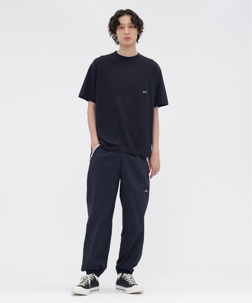MHL.(エムエイチエル)の「LIGHTWEIGHT NYLON POPLIN(その他パンツ・レディース・ネイビー・MEDIUM/LARGE/SMALL)」の12枚目の写真