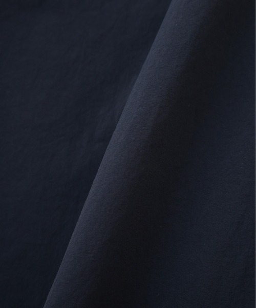 MHL.(エムエイチエル)の「LIGHTWEIGHT NYLON POPLIN(その他パンツ・レディース・ネイビー・MEDIUM/LARGE/SMALL)」の17枚目の写真