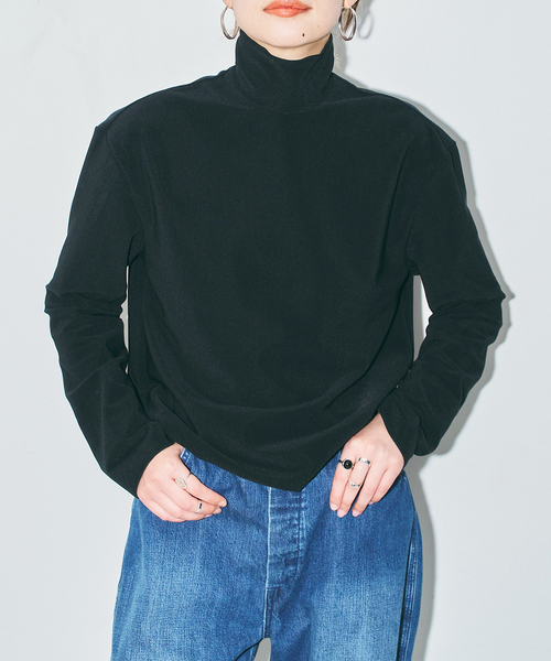 CITYSHOP(シティーショップ)の「TRICOT HIGH NECK TOP:カットソー(Tシャツ/カットソー・レディース・ブラック/ネイビー・FREE)」の1枚目の写真