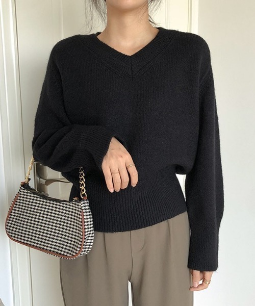 yuue' ( wear )（ユーイ）の「Vネックニットプルオーバー（ニット/セーター・レディース・ブラック/グレー/アイボリー/ベージュ・FREE）」の9枚目の写真