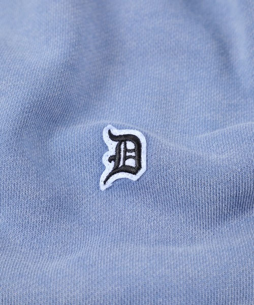 The DUFFER of ST.GEORGE（ザダファーオブセントジョージ）の「PIGMENT-DYE SWITCHING CREW TOPS：ピグメントダイ スウェット/アランニット 切替デザイントップス（スウェット・メンズ・スミクロ/ライトブルー/ネイビー・LARGE/SMALL/X-LARGE/MEDIUM）」の5枚目の写真