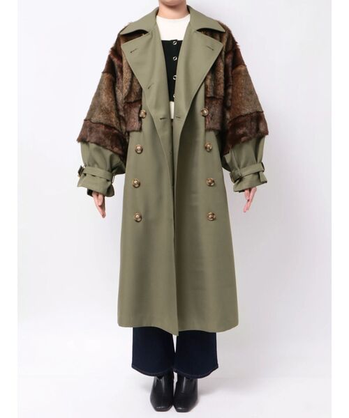 MURUA(ムルーア)の「【20th Anniversary Iconic Items】ロングダブルトレンチコート(トレンチコート・レディース・カーキ/ブラック・FREE)」の6枚目の写真