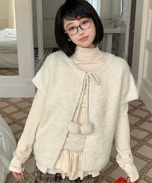 Teem Store(チームストア)の「ポンポンリボン紐付き ブークレフレンチスリーブニットカーディガン(ニット/セーター・レディース・アイボリー/グレー・M)」の9枚目の写真
