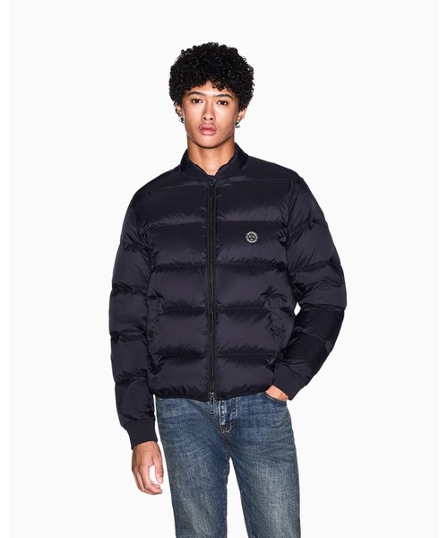 ARMANI EXCHANGE(アルマーニエクスチェンジ)の「【A|X アルマーニ エクスチェンジ】<オンライン限定>ワンポイント ダウン ボンバージャケット(ダウンジャケット/コート・メンズ・ブラック・X-LARGE/MEDIUM/LARGE/X-SMALL/SMALL)」の1枚目の写真