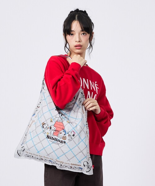 ROOTOTE(ルートート)の「【ROOTOTE / ルートート】IP.TABLO50.Peanuts-1L スヌーピー スカーフバッグ 8525/ユニセックス(エコバッグ/サブバッグ・メンズ・ブラック/ベージュ/グレー/レッド/サックスブルー/ピンク/ブルー・フリー)」の3枚目の写真