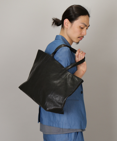 Lui's(ルイス)の「レザートートバッグ(トートバッグ・メンズ・ブラック/ブラウン/キャメル・FREE)」の6枚目の写真