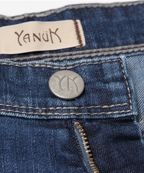 J'studio(ジェイストゥディオ)の「【YANUK(57161201)】REALLY LIGHT KAY(デニムパンツ・レディース・ライトブルー・9号/7号/11号)」の4枚目の写真