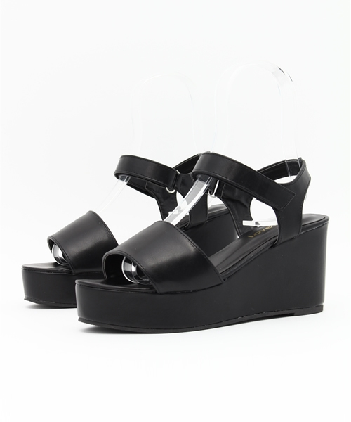 Lovetoxic ラブトキシック の 厚底ウェッジソールアンクルストラップサンダル サンダル Wear