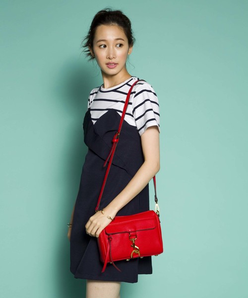 PLAIN CLOTHING(プレーンクロージング)の「タッセルショルダーバッグ/クラッチ【PLAIN CLOTHING】(ショルダーバッグ・レディース・ブラック/ホワイト/レッド・FREE)」の3枚目の写真