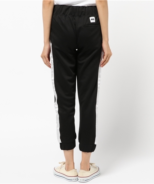 RODEO CROWNS WIDE BOWL（ロデオクラウンズワイドボウル）の「ラインジャージ パンツ（その他パンツ・レディース・ネイビー/ブラック・SMALL/MEDIUM）」の5枚目の写真