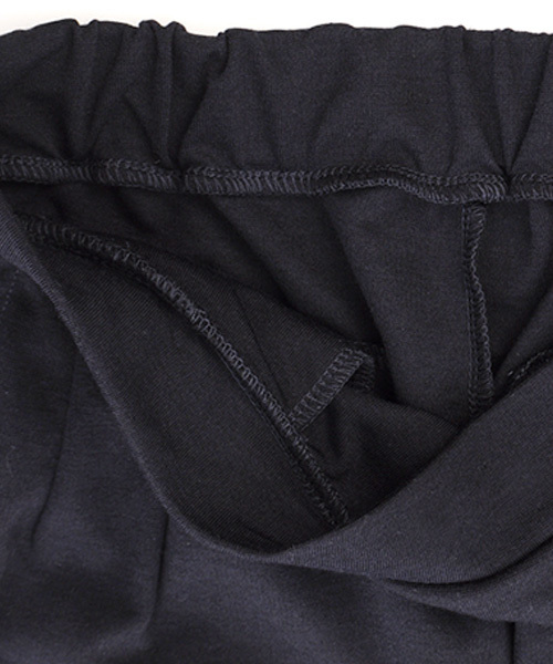 Luz Llena (philter)（ラズレナ　フィルター）の「["毎日着たい"大人カジュアル素材]タック入り・テーパードパンツ（その他パンツ・レディース・カーキ/ブラック/グレー/テラコッタ/アイボリー/ネイビー・LARGE/MEDIUM）」の16枚目の写真