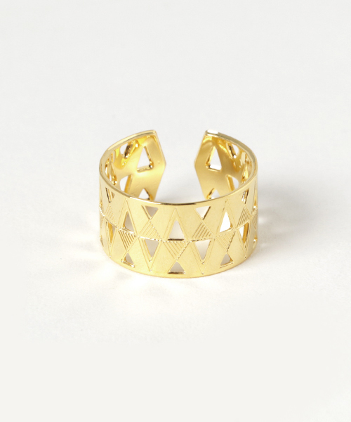 rovtski(ロフトスキー)の「Z)【LEF MADE】トライアングルパターンリング(リング・レディース・シルバー/ゴールド/ゴールド系その他/シルバー系その他/ブラック・FREE)」の4枚目の写真