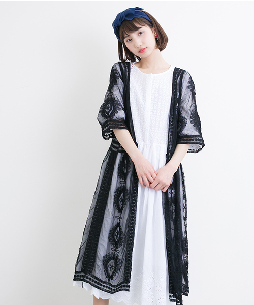 MERLOT（メルロー）の「総レースガウン4990（カーディガン/ボレロ・レディース・ベージュ/ホワイト/ブラック・FREE）」の13枚目の写真