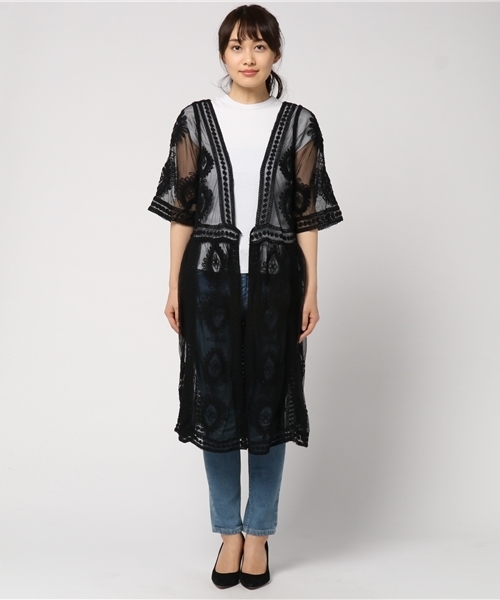 MERLOT（メルロー）の「総レースガウン4990（カーディガン/ボレロ・レディース・ベージュ/ホワイト/ブラック・FREE）」の4枚目の写真