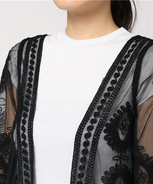 MERLOT（メルロー）の「総レースガウン4990（カーディガン/ボレロ・レディース・ベージュ/ホワイト/ブラック・FREE）」の9枚目の写真