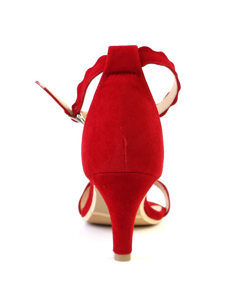 AmiAmi（アミアミ）の「《雑誌GINGER掲載》スカラップカットストラップサンダル（サンダル・レディース・ブラック/キャメル/ライトブルー/ピンク/パープル/レッド/ターコイズブルー/イエロー・3L/L/LL/M/S）」の22枚目の写真