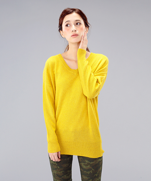 B:MING by BEAMS（ビーミングバイビームス）の「□ビーミング by ビームス / *6者混チュニック*（ニット/セーター・レディース・ライトグレー/ブラック/ベージュ/レッド/イエロー/ブルー・ONE SIZE）」の5枚目の写真