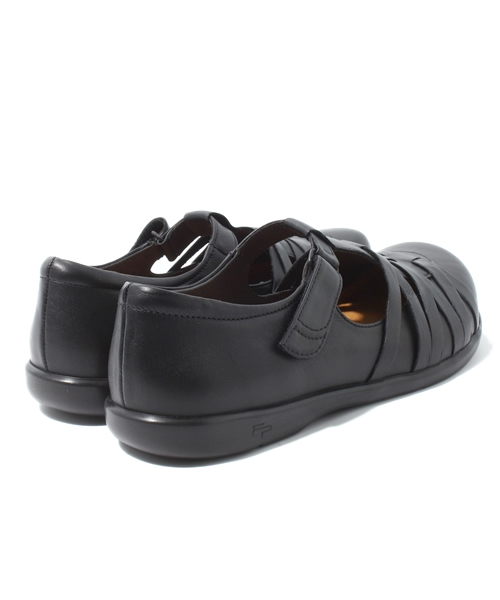 BIRKENSTOCK(ビルケンシュトック)の「DARMSTADT/ダルムシュタット ブラック(WOMEN)(その他シューズ・レディース・ブラック・36/37/38/39)」の4枚目の写真