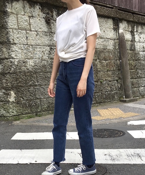 Culture Medium(カルチャーミディアム)の「30s二重地天竺ツイストTシャツ(Tシャツ/カットソー・レディース・ホワイト/ブラック/ベージュ/ピンク・FREE)」の18枚目の写真