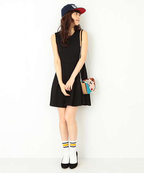 Ray BEAMS（レイビームス）の「Ray BEAMS / アコモデ アメコミ バッグ（クラッチバッグ・レディース・ピンク/ブルー・ONE SIZE）」の14枚目の写真