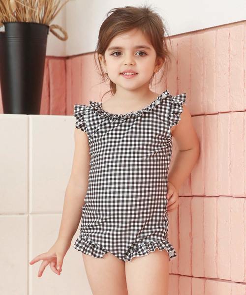 OSYAREVO(オシャレボ)の「キッズ バックシャン フリル ワンピース 水着(水着・キッズ・ブラック/ピンク/ライトブルー/レッド・110/120/130/140/150)」の6枚目の写真