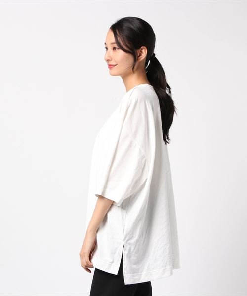 Born（ボーン）の「Born Wide Long T-shirts/ボーン ワイド ロング Tシャツ（Tシャツ/カットソー・レディース・オフホワイト・FREE）」の2枚目の写真