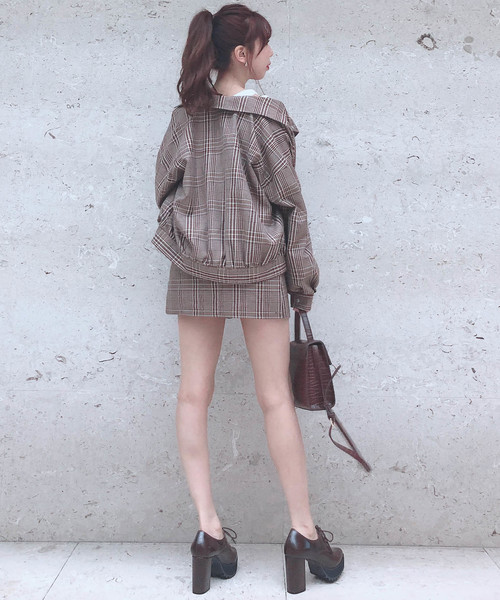 archives（アルシーヴ）の「【SETUPにも】先染めチェック前タックスカパン（スカート・レディース・ベージュ/ブラウン・MEDIUM）」の3枚目の写真