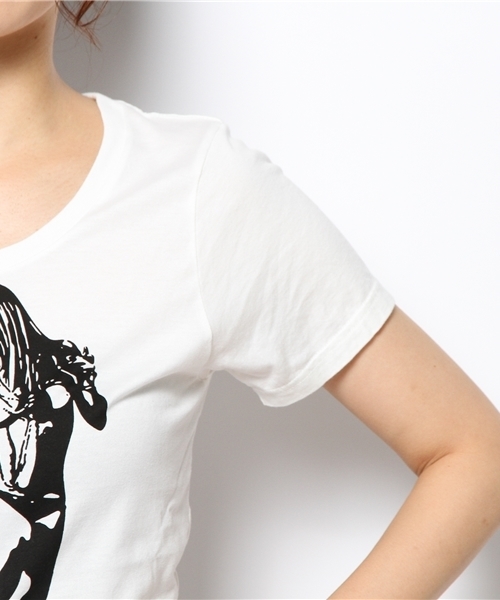 HYSTERIC GLAMOUR（ヒステリックグラマー）の「SKOLOCT×HYSTERIC/HYSK-HYS TIMES pt T-SH（Tシャツ/カットソー・レディース・ホワイト・FREE）」の5枚目の写真