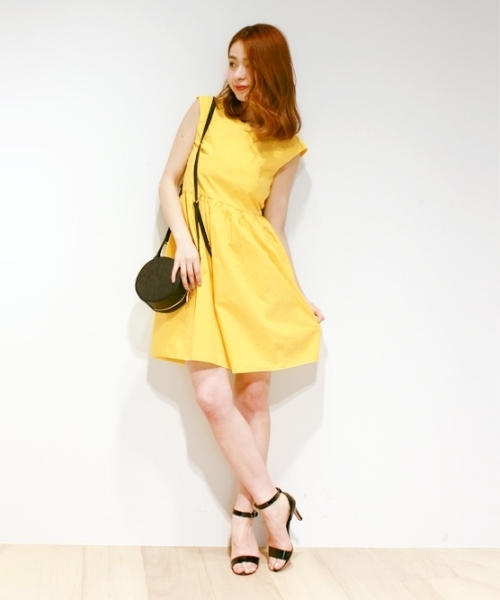 MAISON DE REEFUR（メゾンドリーファー）の「【WEB SHOP限定カラー】コットンカラーワンピース（ワンピース・レディース・ライム/ダークブルー/ライラック/レモンイエロー/オレンジ・38/36）」の22枚目の写真