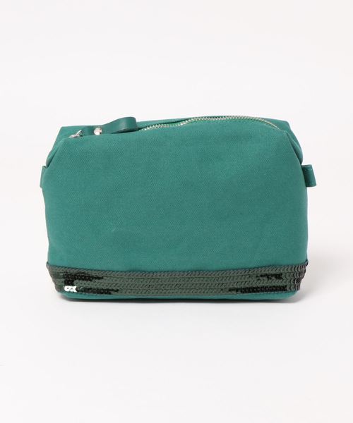 vanessabruno�i���@�l�b�T�u�����[�m�j�́uCABAS POUCH�i�|�[�`�j�v�b�O���[��