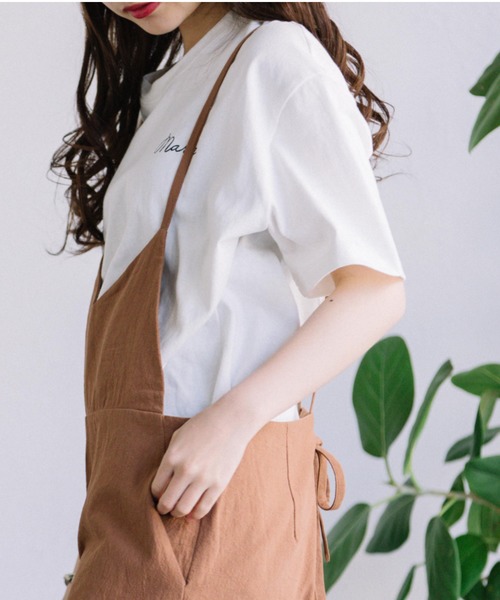 Mysa&Liina（ミーサリーナ）の「ワンポイントロゴビッグシルエットTシャツ（Tシャツ/カットソー・レディース・ブラック/ブラウン/ベージュ/オフホワイト・M）」の10枚目の写真