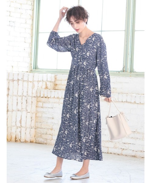 セール Vネックバックギャザーフラワーワンピース ワンピース Fifth フィフス のファッション通販 Zozotown