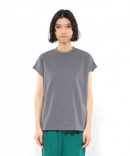 LAKOLE（ラコレ）の「USAコットンスタンドネックTシャツ / LAKOLE（Tシャツ/カットソー・レディース・ブラック/エンジ/グレー/オフホワイト/カーキ/ライトブラウン・SMALL/MEDIUM）」の13枚目の写真