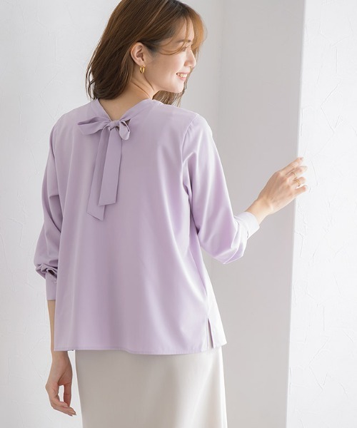 Pierrot（ピエロ）の「2wayハイネックリボンブラウス（シャツ/ブラウス・レディース・アイボリー/ホワイト系その他/ブラック系その他/ブラック系その他2/ブラウン/ブラウン系その他/グレイッシュベージュ/ライトグレー系/ラベンダー/ネイビー/ブルー系その他/ピンク/グレー/グリーン系その他・M/L）」の13枚目の写真