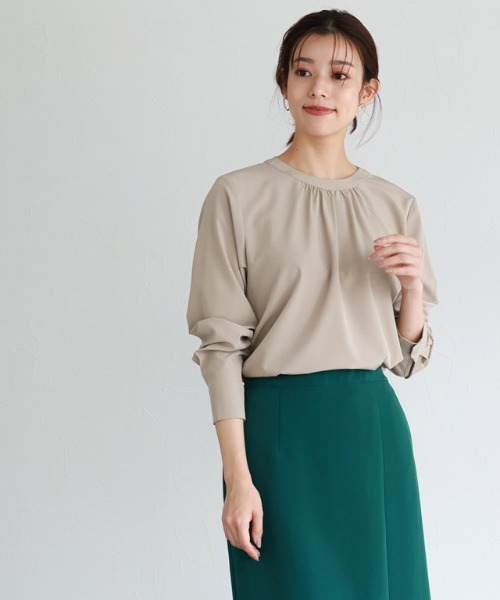 Pierrot（ピエロ）の「2wayハイネックリボンブラウス（シャツ/ブラウス・レディース・アイボリー/ホワイト系その他/ブラック系その他/ブラック系その他2/ブラウン/ブラウン系その他/グレイッシュベージュ/ライトグレー系/ラベンダー/ネイビー/ブルー系その他/ピンク/グレー/グリーン系その他・M/L）」の10枚目の写真