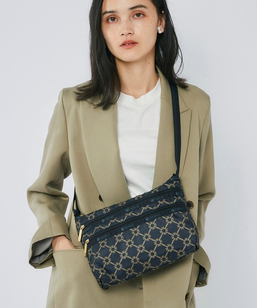 LeSportsac（レスポートサック）の「QUINN BAG モノグラムアンテロープ（ショルダーバッグ）」 WEAR