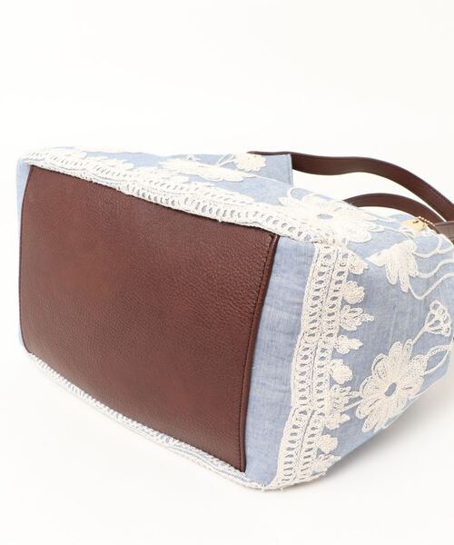 Cache Cache カシュ Cachecache 花柄刺繍変形トートバッグ トートバッグ カシュ のファッション Cachecache カシュカシュ バッグ