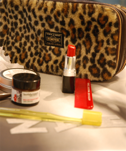 PORTER（ポーター）の「カラテカ入江×PORTER×B印 YOSHIDA MULTI POUCH（ポーチ・レディース・その他2/その他1・ONE SIZE）」の21枚目の写真