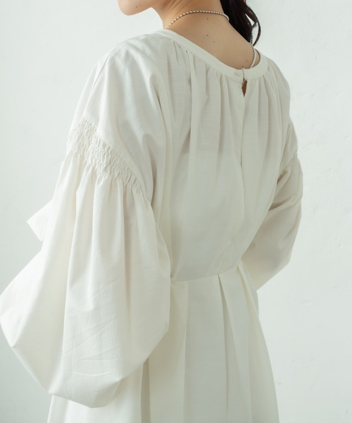 mystic（ミスティック）の「ボリュームスリーブワンピース（ワンピース・レディース・オフホワイト/ブラック/イエロー・FREE）」の10枚目の写真