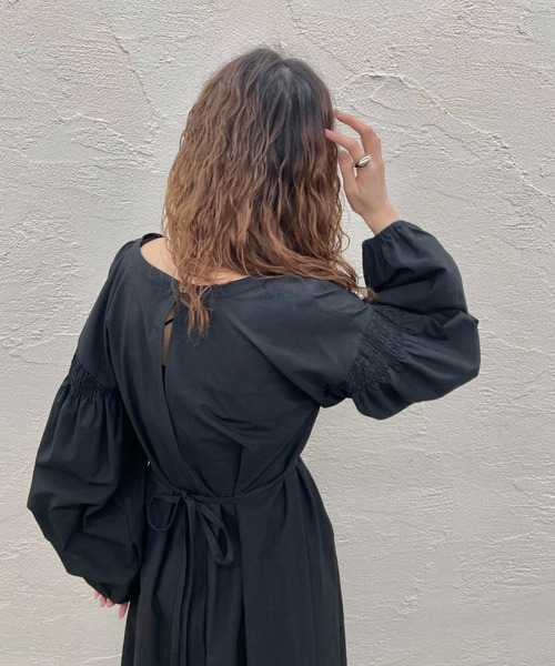 mystic（ミスティック）の「ボリュームスリーブワンピース（ワンピース・レディース・オフホワイト/ブラック/イエロー・FREE）」の20枚目の写真